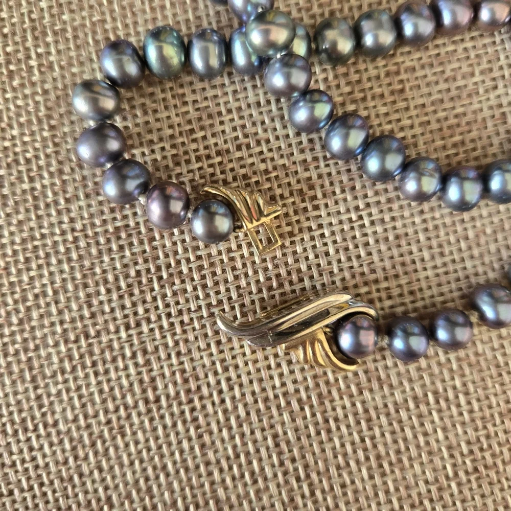 14kt Vintage Peacock Pearls